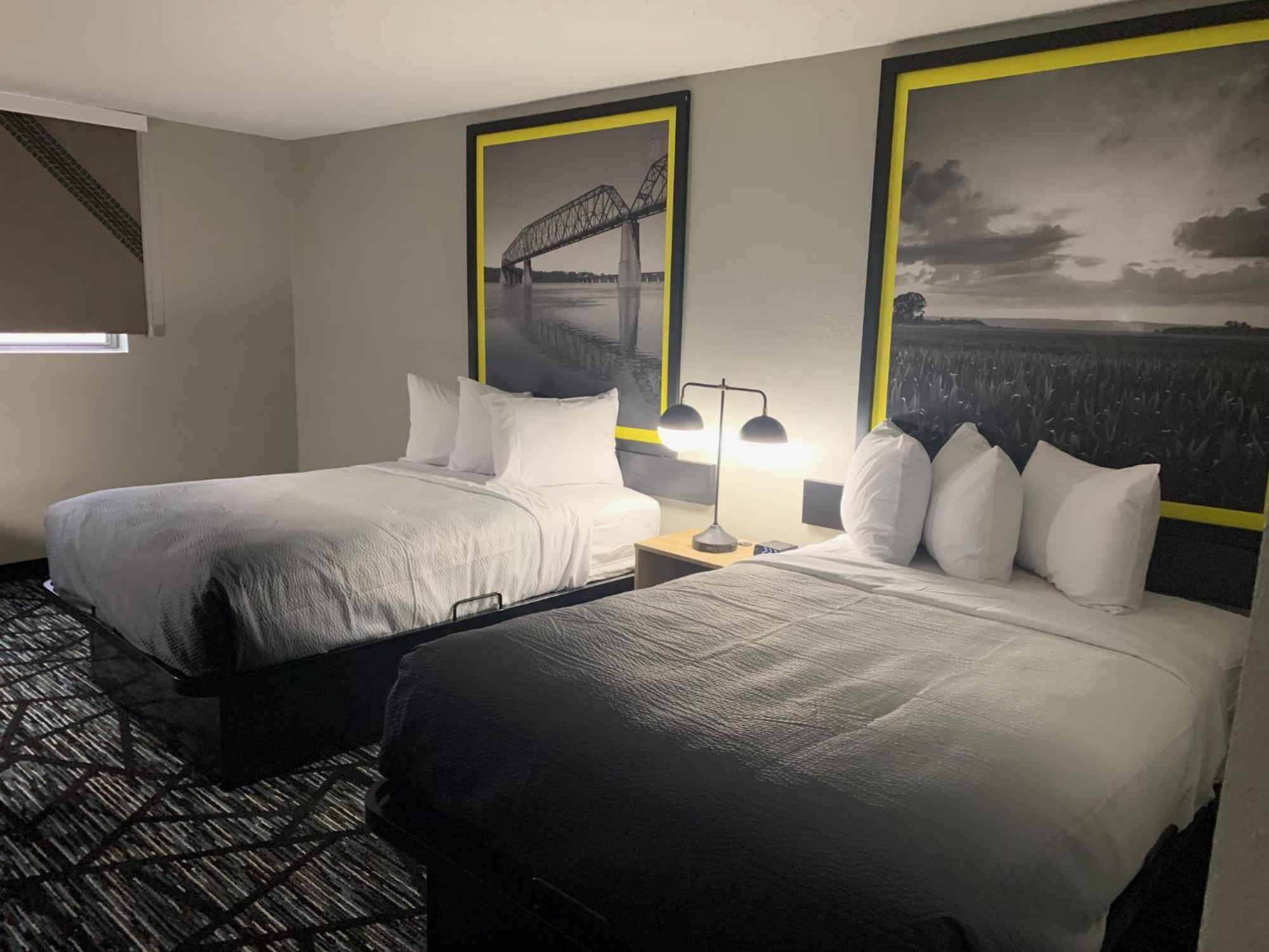 Super 8 By Wyndham Kirksville-University Area Экстерьер фото